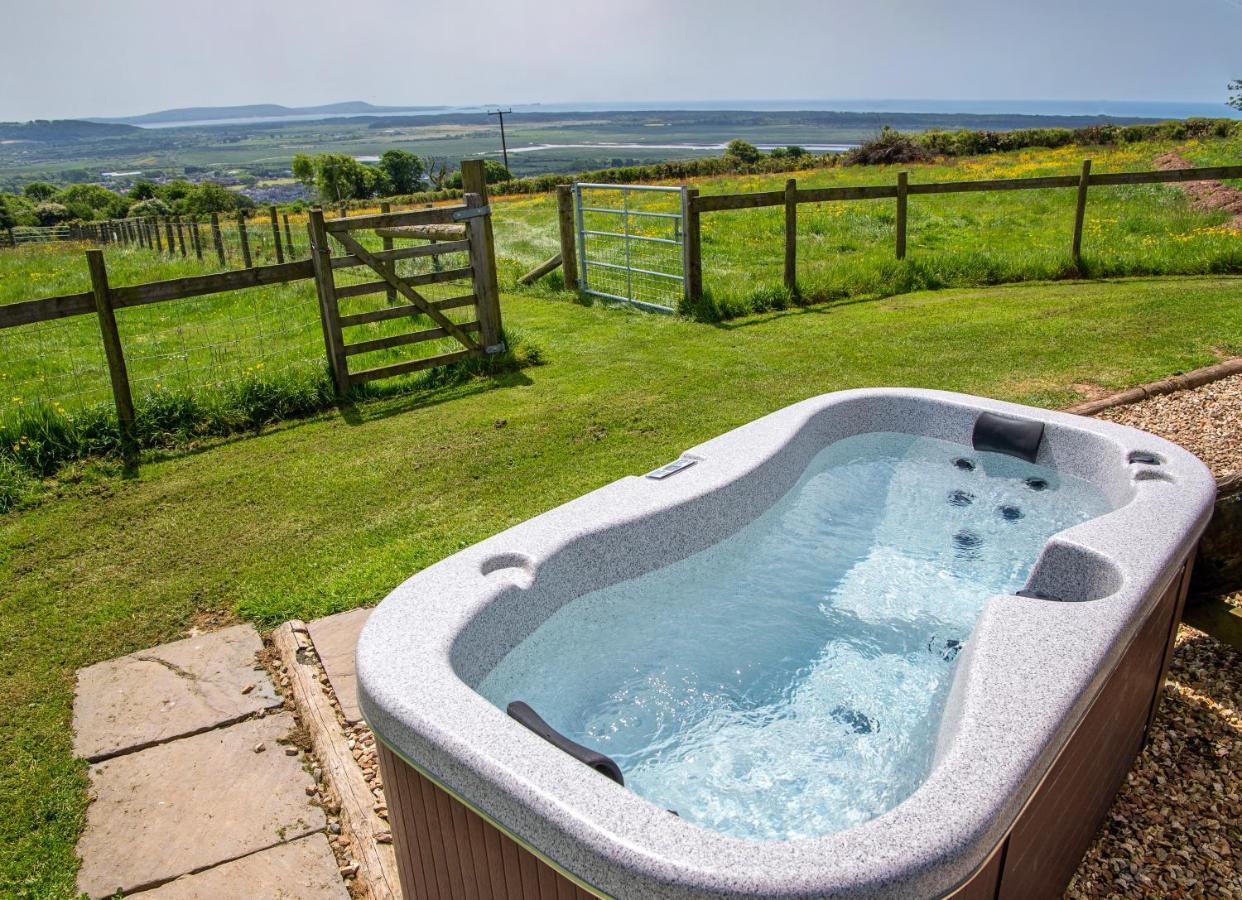 The Big Cwtch Shepherd'S Hut Kidwelly Экстерьер фото